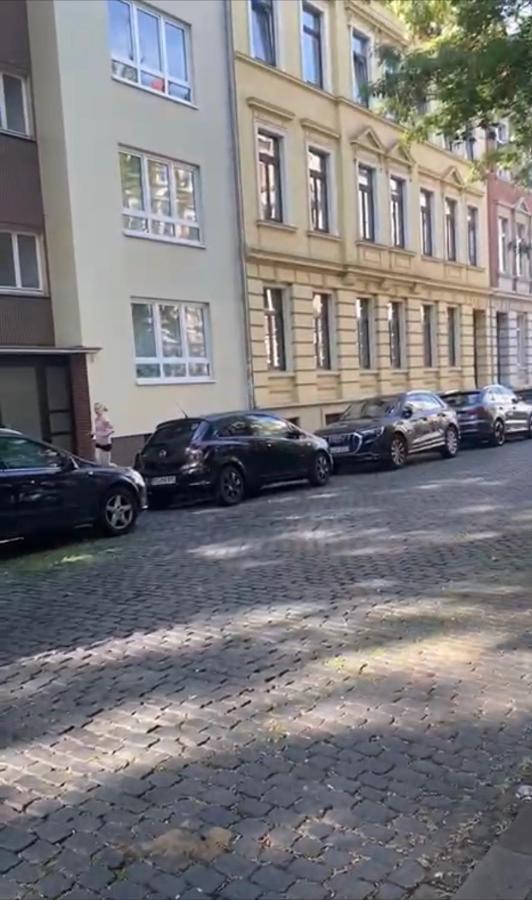 Central City Privatapartment Relax-Inn, Netflix & Sky Tv! Hannover Esterno foto